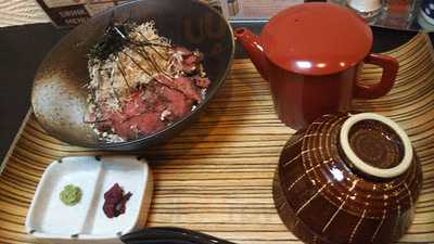 佰食屋 肉寿司専科