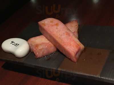 焼肉・ステーキ　い志だ屋