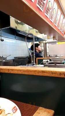 餃子の王将 阪急東通り店