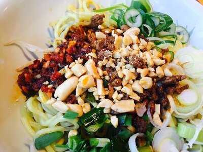 タイガー餃子会館 宇田川町