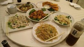 中信会館 龍胆