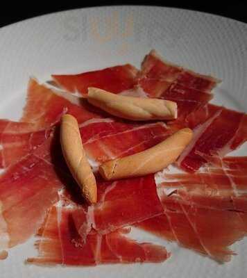 メソン セルバンテス