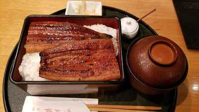 築地 奈可嶋 東京駅黒塀横丁店