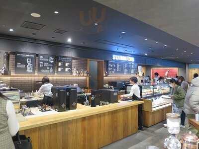 スターバックスコーヒーlucua Osaka 地下2階店