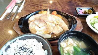 飲食屋 くいしん坊