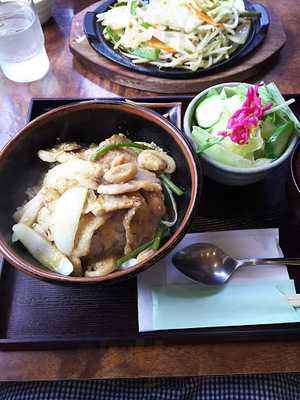飲食屋 くいしん坊