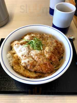 かつや 新潟県庁前店