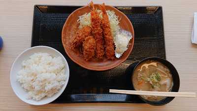 かつや 新潟県庁前店