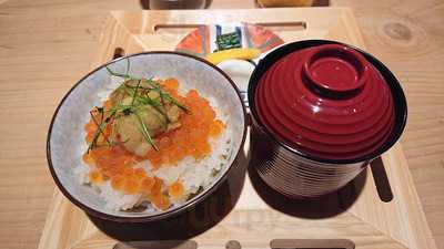 あがの割烹 千原六助