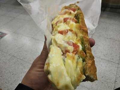 ベーカリーパオ新潟駅店