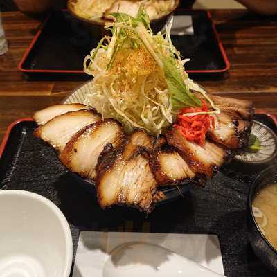 中華食堂 よしだ屋