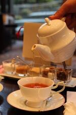 ガーデンラウンジ「坐忘」