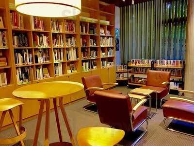 カフェ・ミュラー