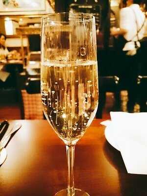 アベス ‐abbesses‐