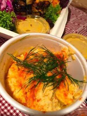 クンバ ドゥ ファラフェル