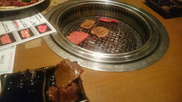 備長炭焼肉てんてん けやき通店