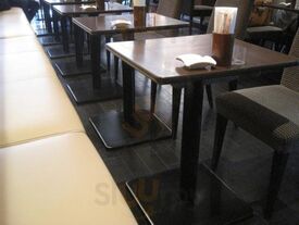 カフェ ミヤマ新宿南口店