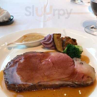 東京會舘 西洋料理 シェ・ロッシニ