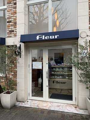 パティスリーフルール