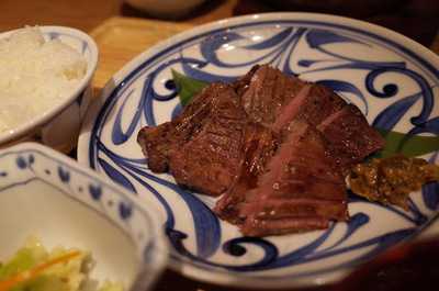 炙り牛たん万 イオンモール新潟南店