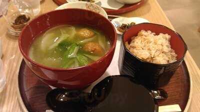 茅乃舎グランスタ丸の内店