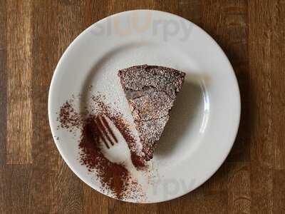 オステリア・イル・カント・デル・マッジョ