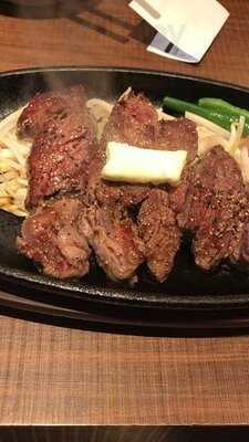 1ポンドのステーキハンバーグタケル 福島店