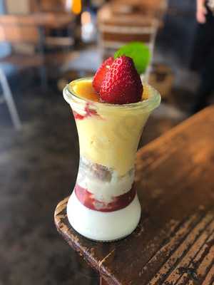 Whitebird Coffee Stand