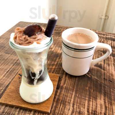 Whitebird Coffee Stand