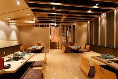 水たき料亭 博多華味鳥 名古屋栄店