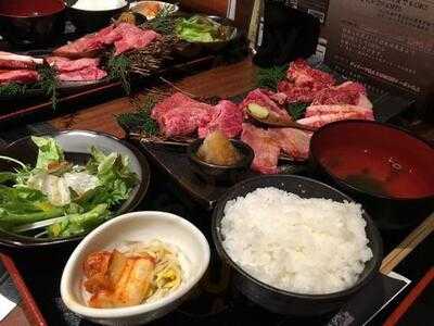 牛虎 堺筋本町店