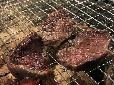 焼ジビエ 罠 炭打 神田店