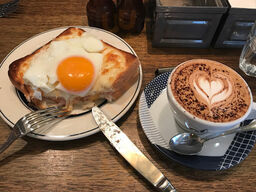 コーヒーハウス ニシヤ