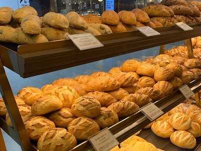 メゾンカイザー ジェイアール京都伊勢丹