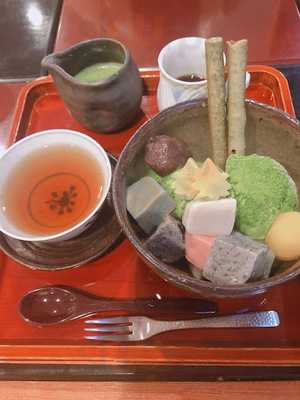 ふふふあん 本店 喫茶 遊心