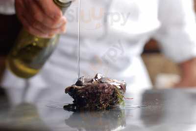 鉄板焼「山彦」／ホテルメトロポリタン エドモント