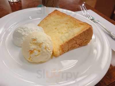 英國屋 心斎橋本店