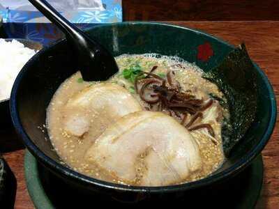 博多とんこつ 天神旗