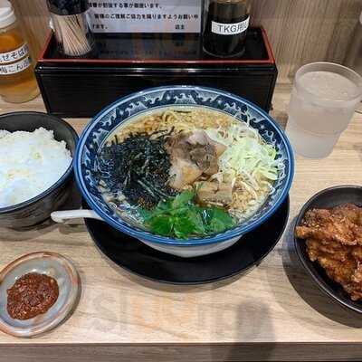 山系無双 烈火 パナンテ京阪天満橋店