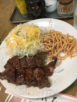 ステーキ主人公 ＯＭＭ店