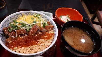 アラスカ パレスサイド店