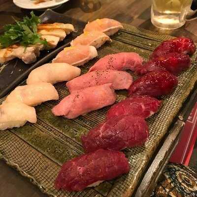 裏天満ちょうちん通り肉寿司