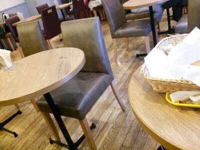 フレッシュネスバーガー 河原町店