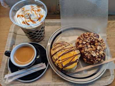 アール ベイカー 大阪城公園店