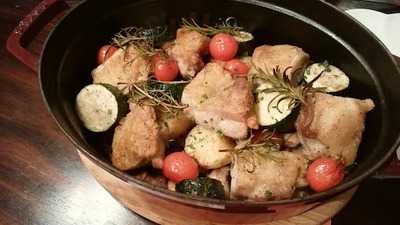 タンティ アウグーリ