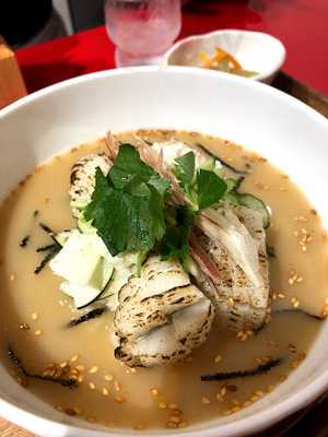 関西おだし専門店 だし蔵 阪急三番街店