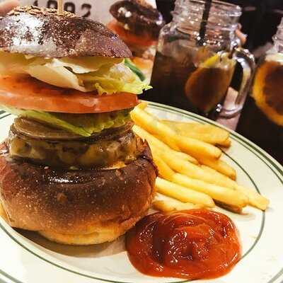 リッチガーデン 梅田中崎町店