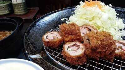 とんかつ 梅八 阪急三番街店