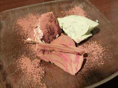 エノテーカ ドォーロ