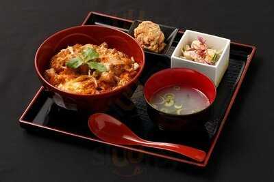 博多鶏ソバ 華味鳥 なんばダイニングメゾン店